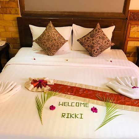 160 Angkor Villa Сиемрип Экстерьер фото