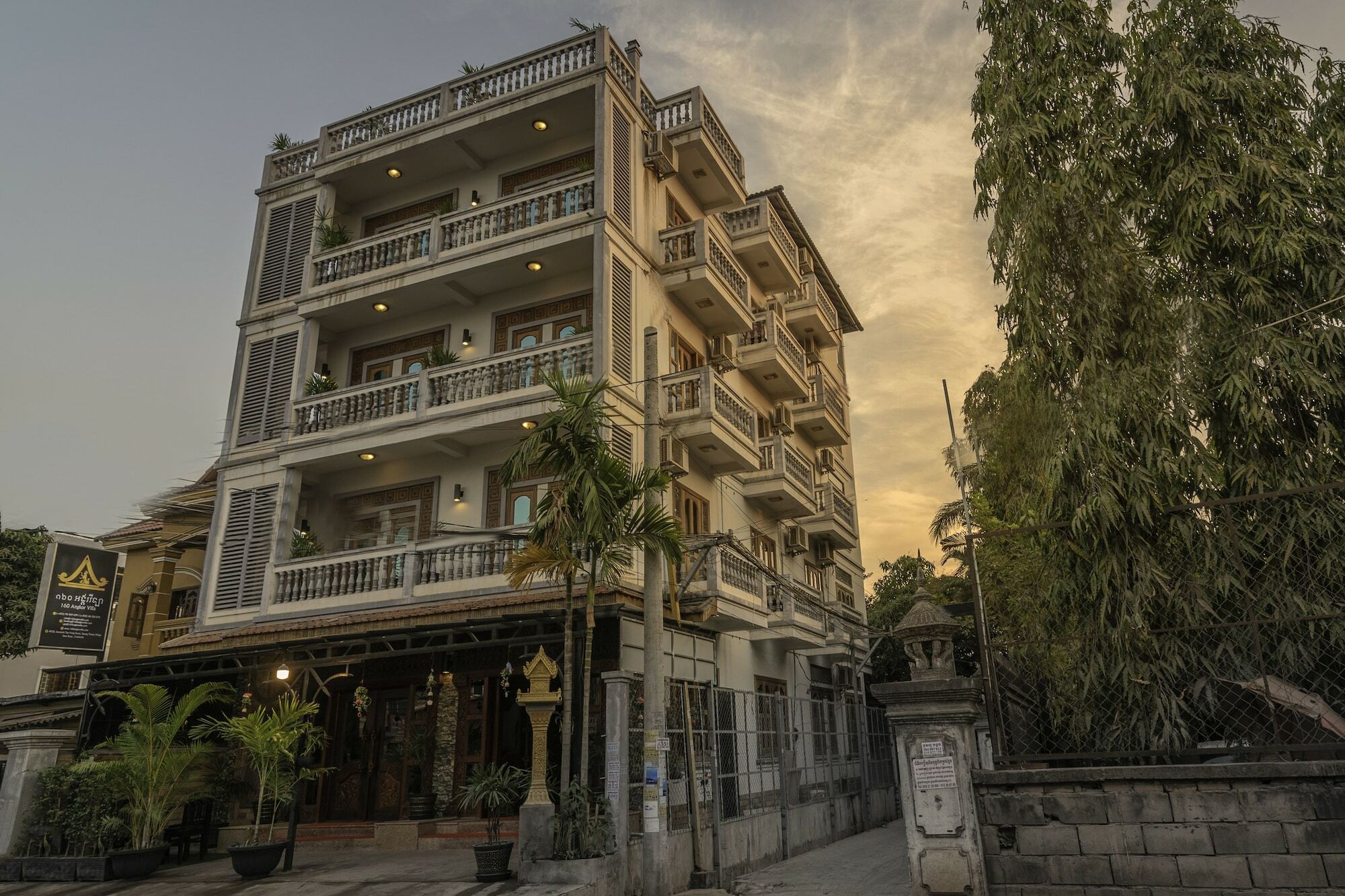 160 Angkor Villa Сиемрип Экстерьер фото
